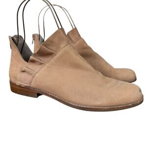 Sole Society Brinya Suede Ruffle Ankle Boots Booties Slip On Shoes Blush sz 10